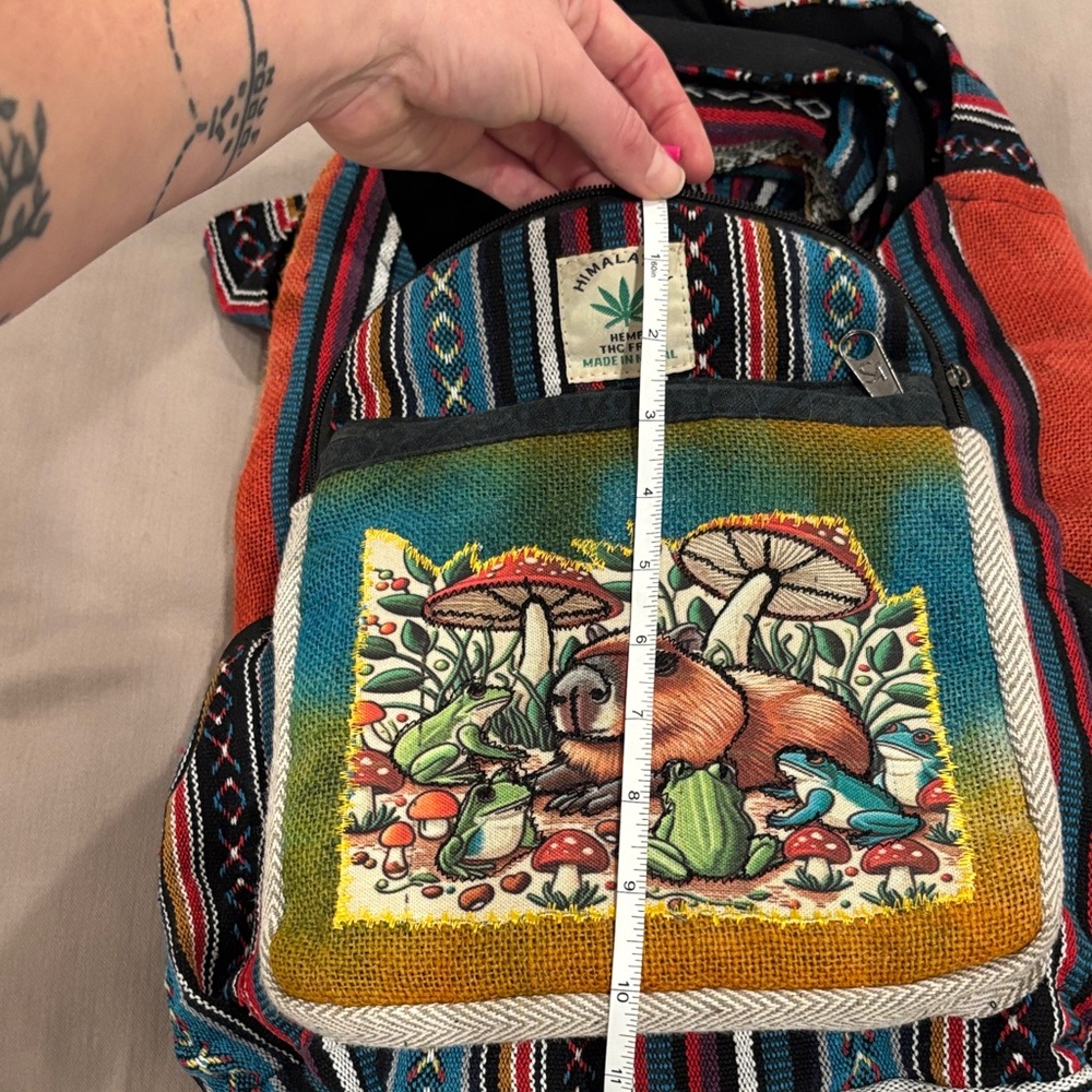 Nwot “Threadheads” Capybara Patchwork Shoulder Ba… - image 7